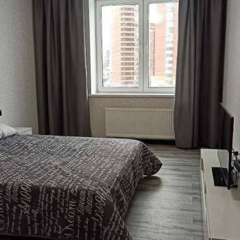 Сдается 1-комнатная квартира, 42 м²