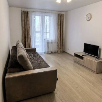 Сдается 1-комнатная квартира, 41 м²
