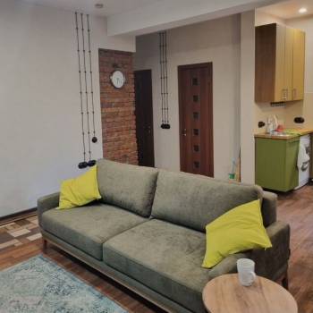 Сдается 2-х комнатная квартира, 52 м²