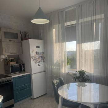 Сдается 2-х комнатная квартира, 56 м²