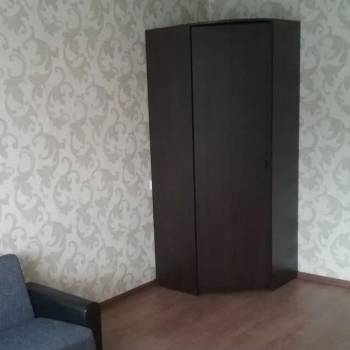 Сдается 1-комнатная квартира, 39 м²