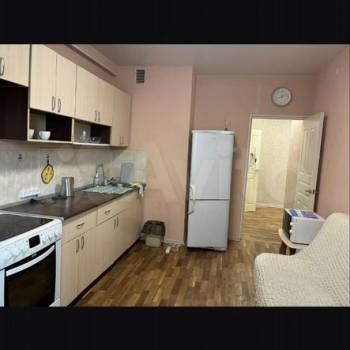 Сдается 2-х комнатная квартира, 68 м²