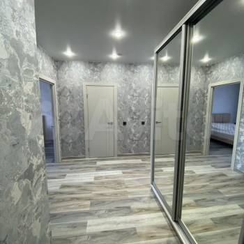 Сдается Многокомнатная квартира, 60 м²