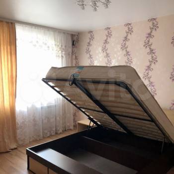 Сдается Многокомнатная квартира, 103,6 м²