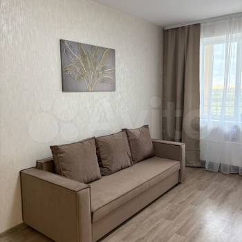 Сдается 1-комнатная квартира, 35 м²