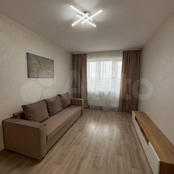 Сдается 1-комнатная квартира, 35 м²
