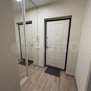Сдается 1-комнатная квартира, 35 м²