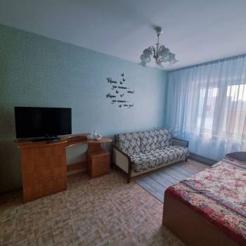Сдается 1-комнатная квартира, 38 м²