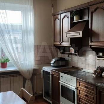Продается Многокомнатная квартира, 98 м²