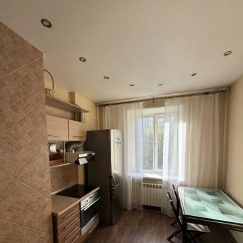 Сдается 2-х комнатная квартира, 56 м²