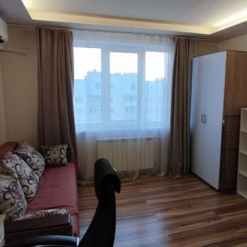 Сдается 1-комнатная квартира, 39 м²