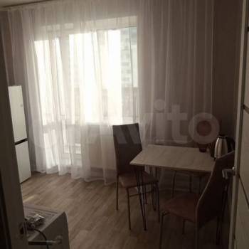 Сдается 2-х комнатная квартира, 59 м²