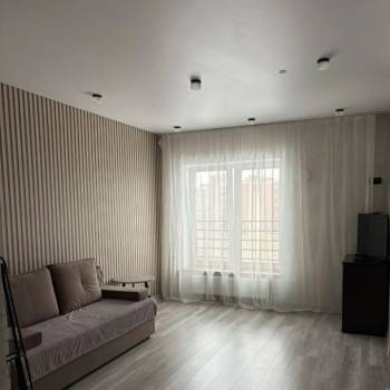 Сдается 1-комнатная квартира, 37 м²
