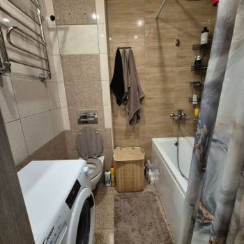 Сдается Многокомнатная квартира, 50 м²