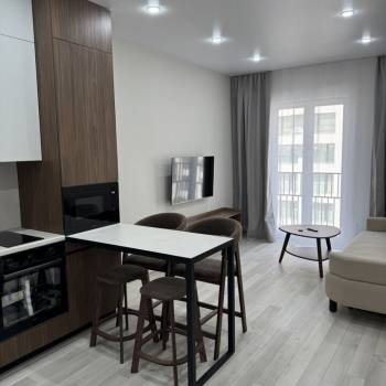 Сдается 2-х комнатная квартира, 65 м²