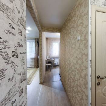 Продается 1-комнатная квартира, 32 м²