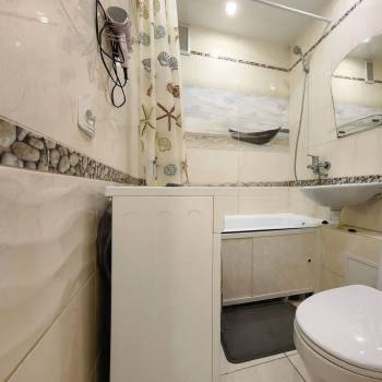 Продается 1-комнатная квартира, 32 м²