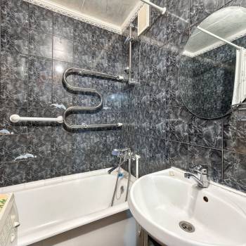 Продается 3-х комнатная квартира, 60 м²