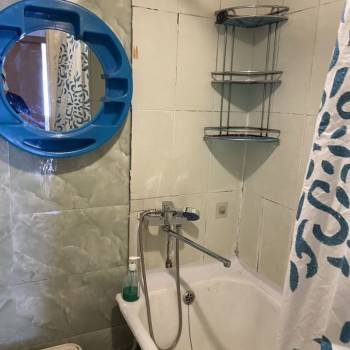 Сдается Многокомнатная квартира, 57,4 м²