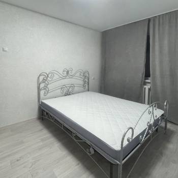 Сдается Многокомнатная квартира, 60 м²