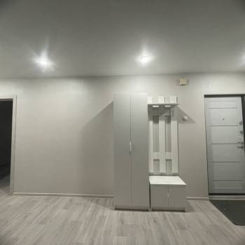 Сдается Многокомнатная квартира, 60 м²