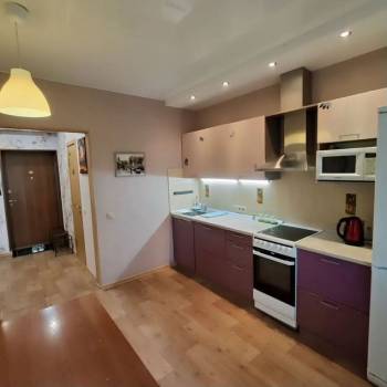 Сдается 1-комнатная квартира, 39 м²