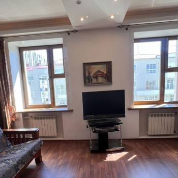 Сдается 1-комнатная квартира, 55,2 м²
