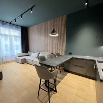 Сдается Многокомнатная квартира, 64 м²
