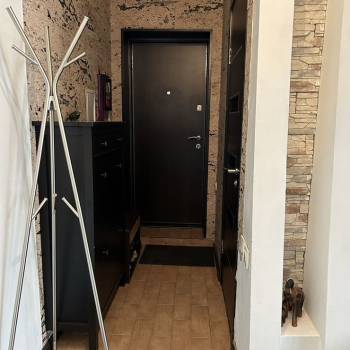 Сдается Многокомнатная квартира, 56,3 м²