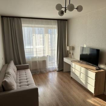 Сдается 1-комнатная квартира, 36 м²