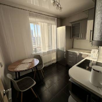Сдается 1-комнатная квартира, 36 м²
