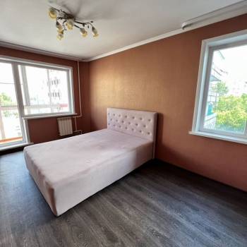 Сдается Многокомнатная квартира, 60 м²