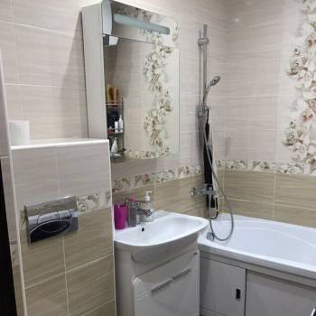 Сдается 1-комнатная квартира, 46 м²
