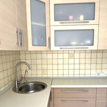 Продается 1-комнатная квартира, 30,1 м²