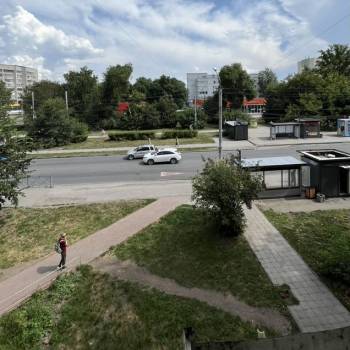 Сдается 2-х комнатная квартира, 42 м²