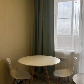 Сдается 1-комнатная квартира, 44 м²
