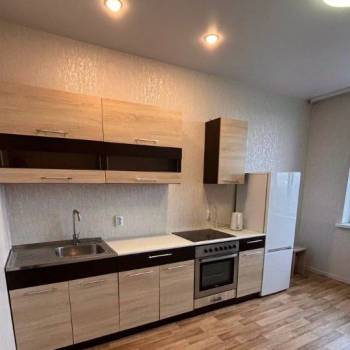 Сдается 1-комнатная квартира, 37 м²