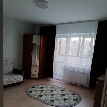 Сдается 1-комнатная квартира, 41,9 м²