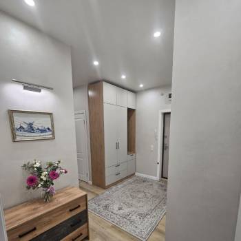 Сдается Многокомнатная квартира, 80 м²