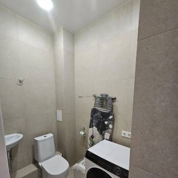 Сдается Многокомнатная квартира, 80 м²