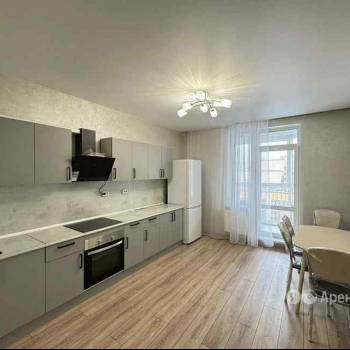 Сдается 2-х комнатная квартира, 64 м²