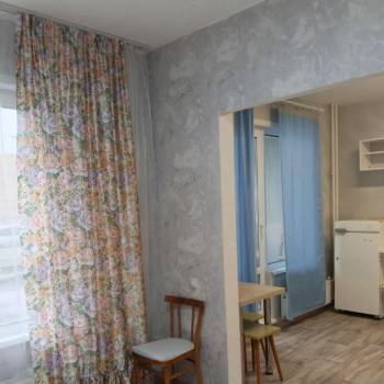 Сдается 1-комнатная квартира, 27,4 м²