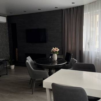 Продается 3-х комнатная квартира, 100,7 м²