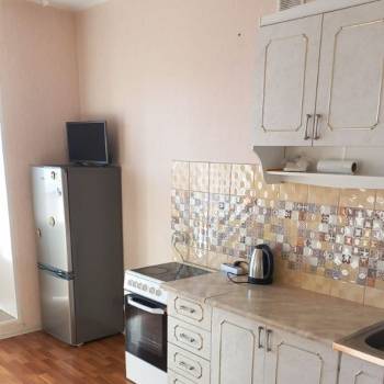 Сдается 1-комнатная квартира, 46 м²