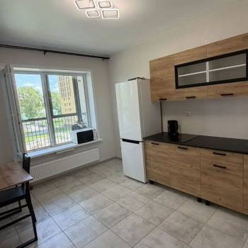 Сдается 1-комнатная квартира, 37 м²