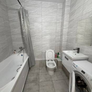 Сдается 1-комнатная квартира, 37 м²