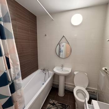 Сдается 1-комнатная квартира, 38 м²
