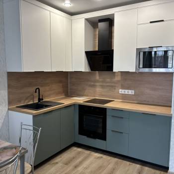 Сдается 1-комнатная квартира, 52 м²