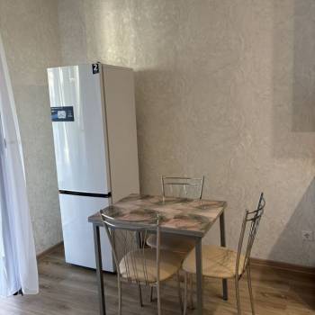 Сдается 1-комнатная квартира, 52 м²