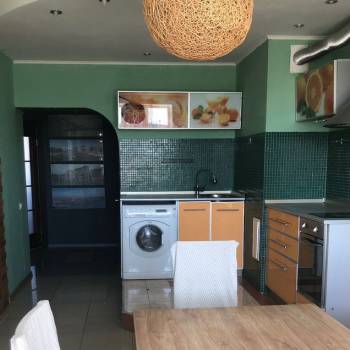 Сдается Многокомнатная квартира, 68 м²